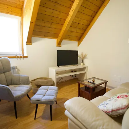 Casa Azzurra - Spacious In The Heart Of Julian Alps Apartment *