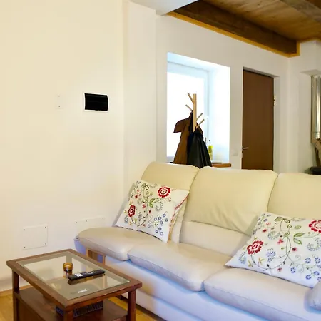 Casa Azzurra - Spacious In The Heart Of Julian Alps Apartment Cave del Predil